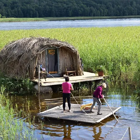 Botel Bebru Maja - Beaver House